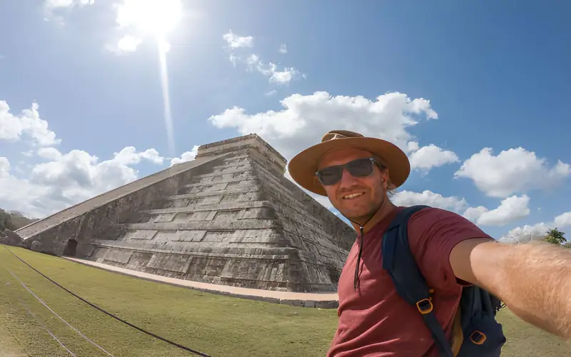 Tour a Chichén Itzá, Izamal y Valladolid — foto 3